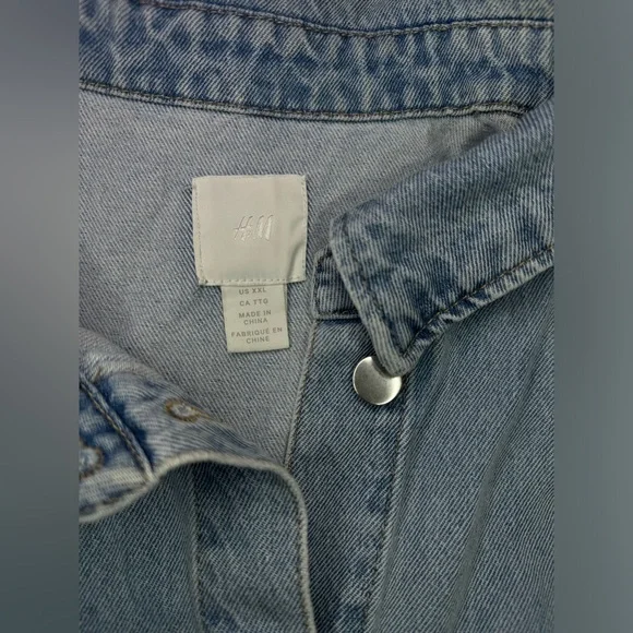 NWOT - H&M Denim Oversized Vest Button Up | Jean Vest | Sleeveless | Size XXL - Picture 3 of 7